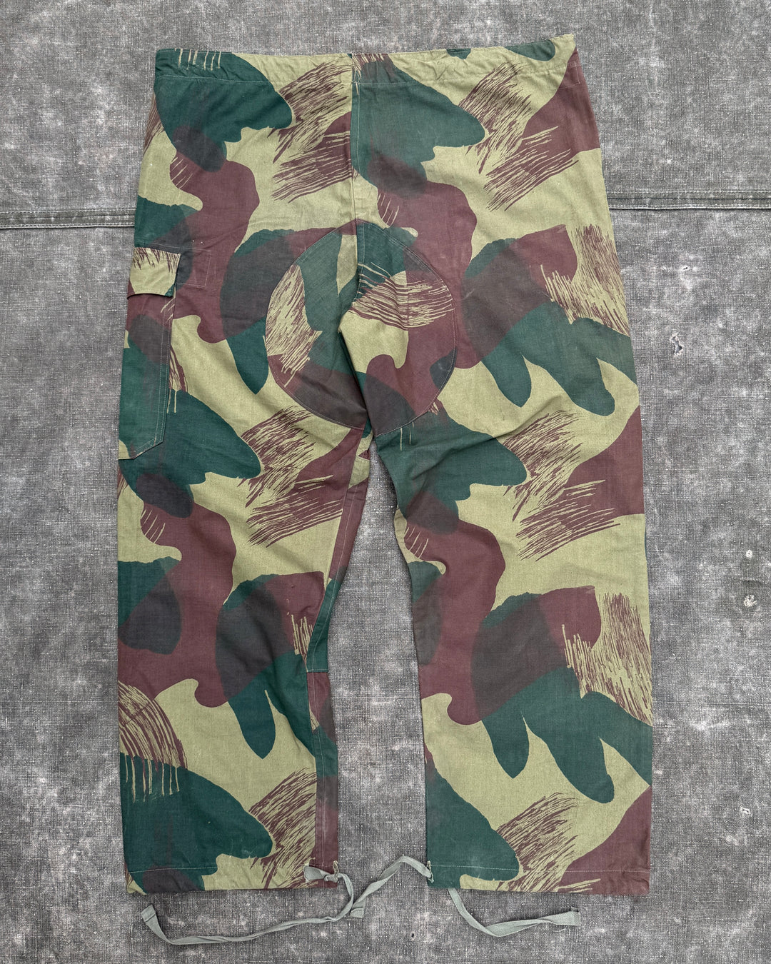 1950's / Belgium Windproof Trousers Brushstroke Camouflage Deadstock.