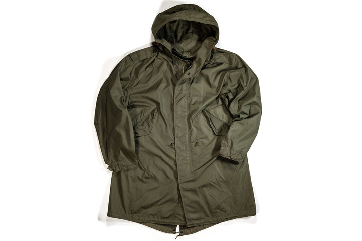 U.S Army M-1951 Parka Fish Tail Korean War Small Deadstock.