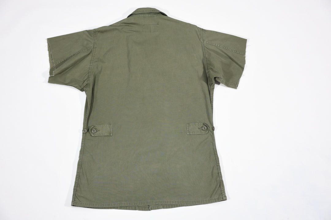 U.S Army Vietnam 2nd Pattern Jungle Jacket.