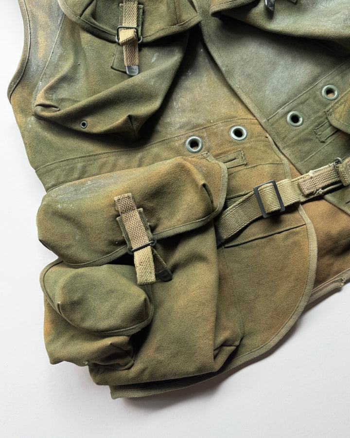 WW2 / D-Day U.S Army Assault Carrier Vest Movie Production 1997 Saving Private Rayn.