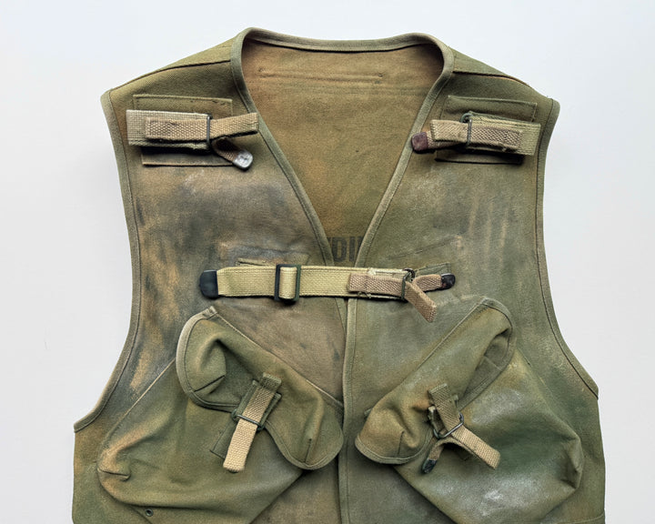 WW2 / D-Day U.S Army Assault Carrier Vest Movie Production 1997 Saving Private Rayn.