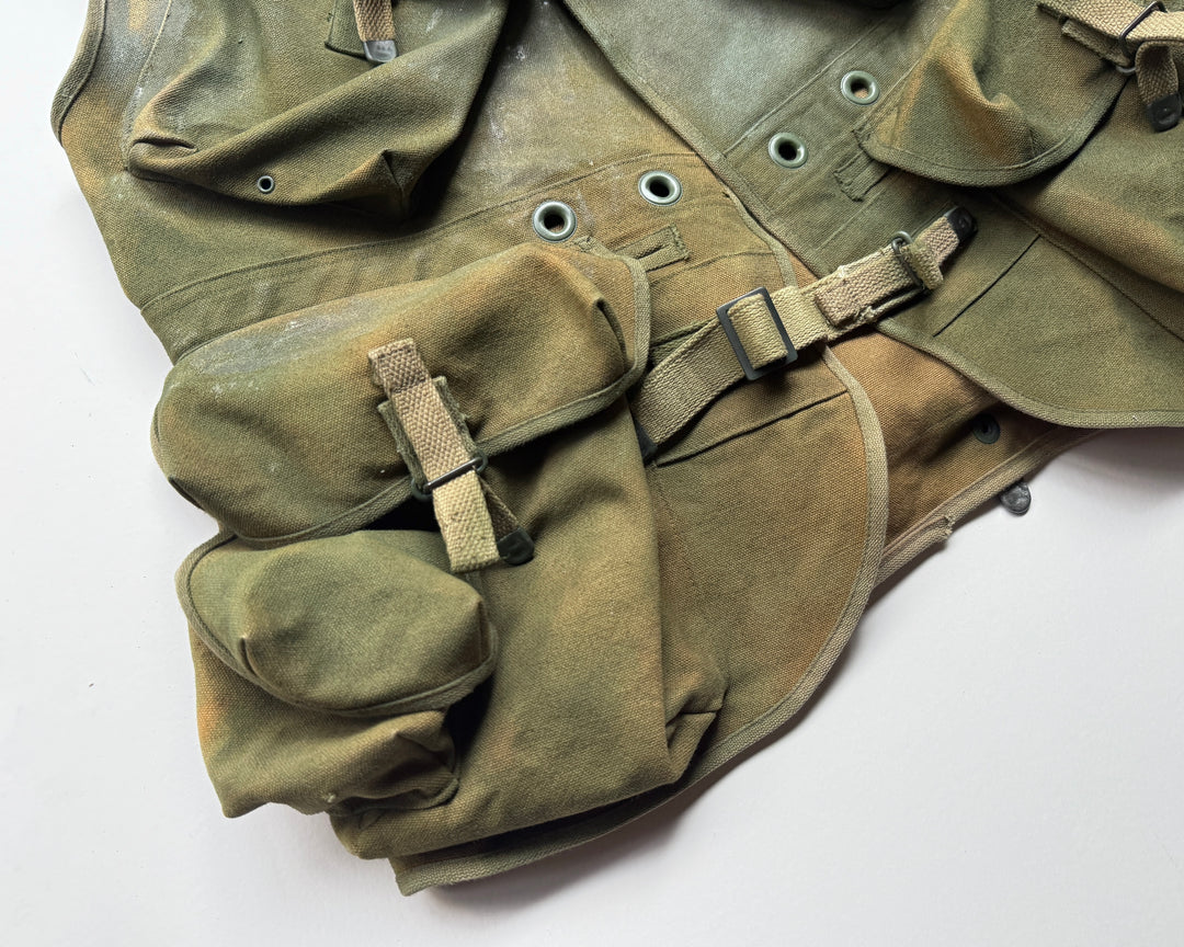 WW2 / D-Day U.S Army Assault Carrier Vest Movie Production 1997 Saving Private Rayn.