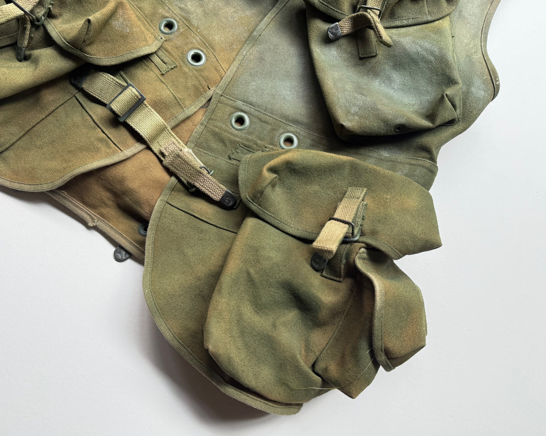 WW2 / D-Day U.S Army Assault Carrier Vest Movie Production 1997 Saving Private Rayn.