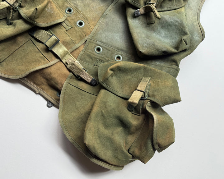 WW2 / D-Day U.S Army Assault Carrier Vest Movie Production 1997 Saving Private Rayn.