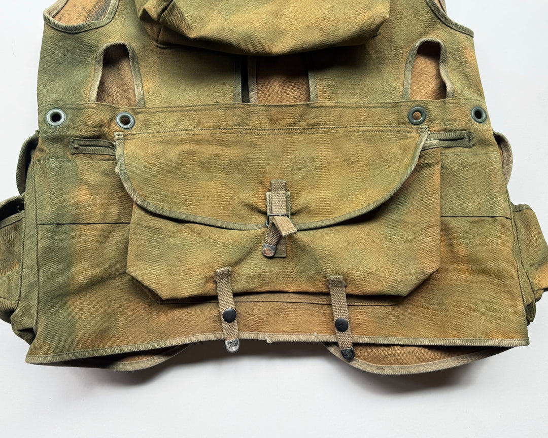 WW2 / D-Day U.S Army Assault Carrier Vest Movie Production 1997 Saving Private Rayn.