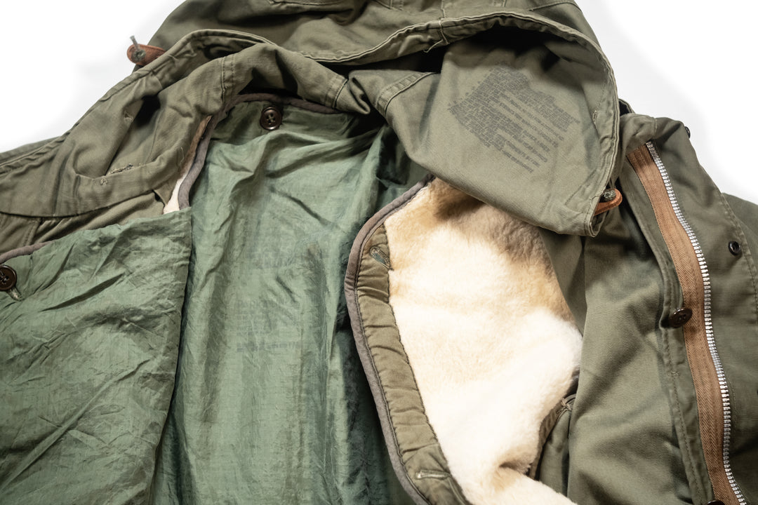U.S Army M-1951 Parka Fish Tail Korean War.